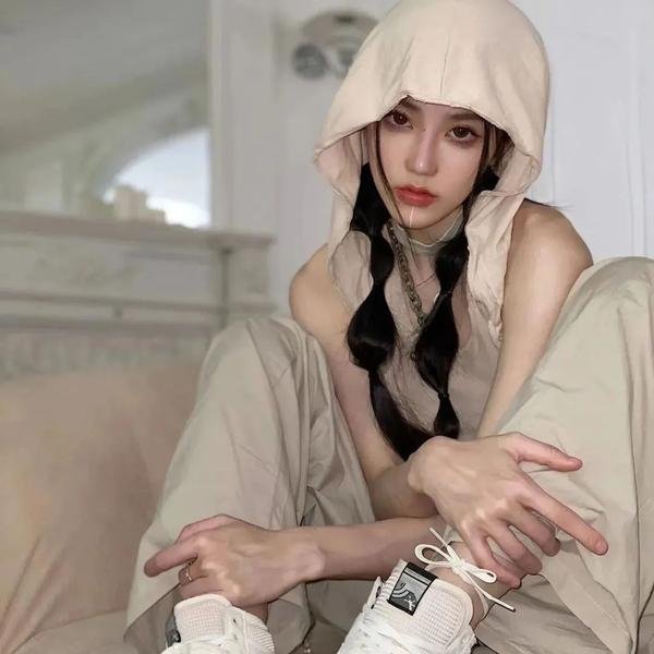 春闺泪痕 封面